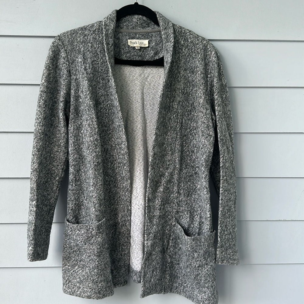 ☀️BOGO Item Peach Love California Grey Black and White Open Front Shacket☀️